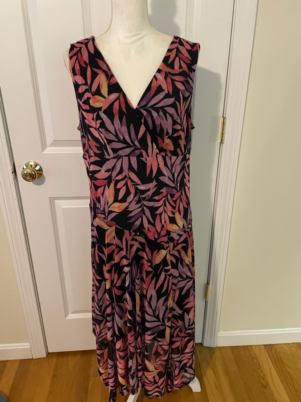 NorthStyle V-Neck Maxi Dress in Black with Pink and Coral Leaf Print
